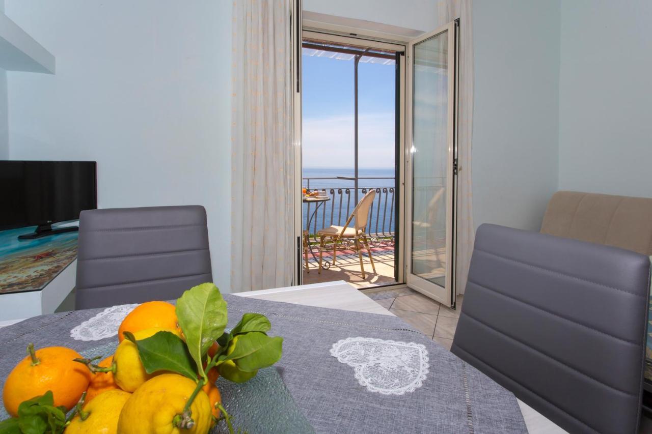 Locanda Costa D'Amalfi Bed and Breakfast Εξωτερικό φωτογραφία