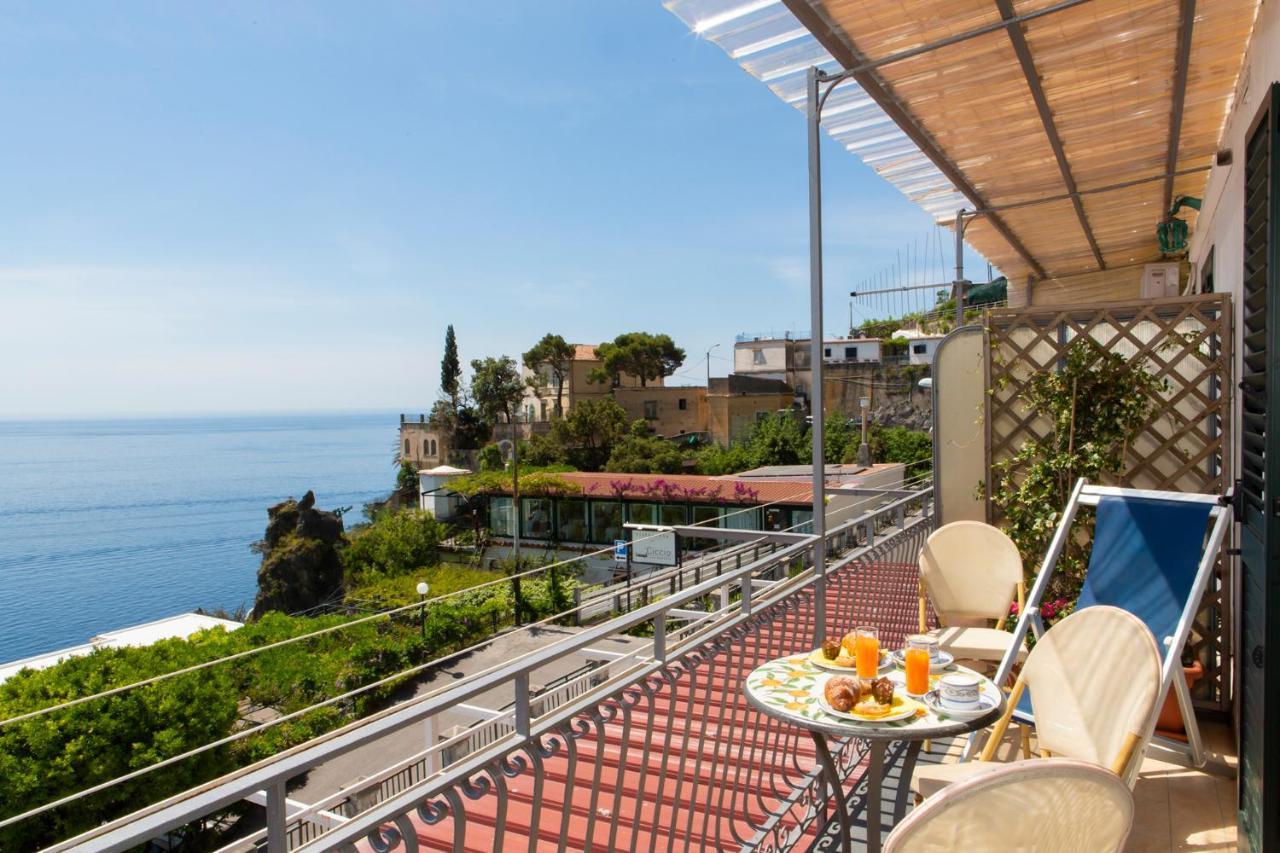 Locanda Costa D'Amalfi Bed and Breakfast Εξωτερικό φωτογραφία