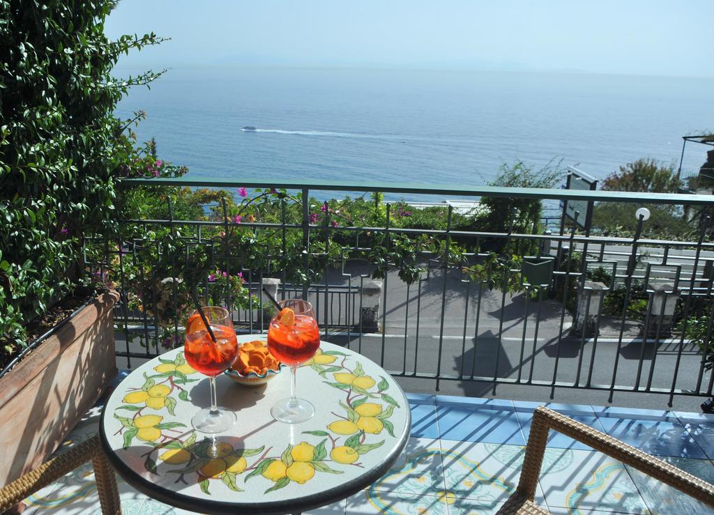 Locanda Costa D'Amalfi Bed and Breakfast Εξωτερικό φωτογραφία