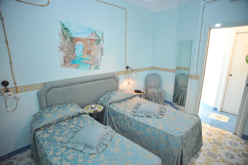 Locanda Costa D'Amalfi Bed and Breakfast Εξωτερικό φωτογραφία