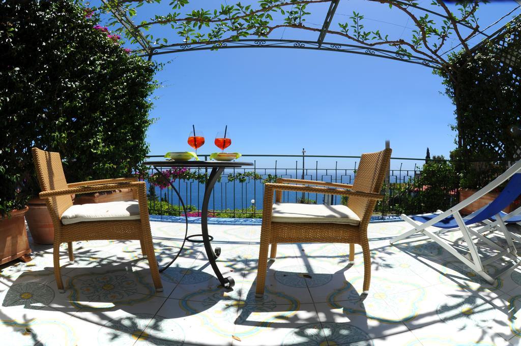 Locanda Costa D'Amalfi Bed and Breakfast Εξωτερικό φωτογραφία